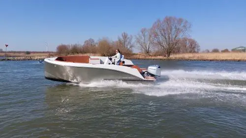 Maxima Boates Maxima 680 sport lounge Maxima Boates Maxima 680 sport lounge