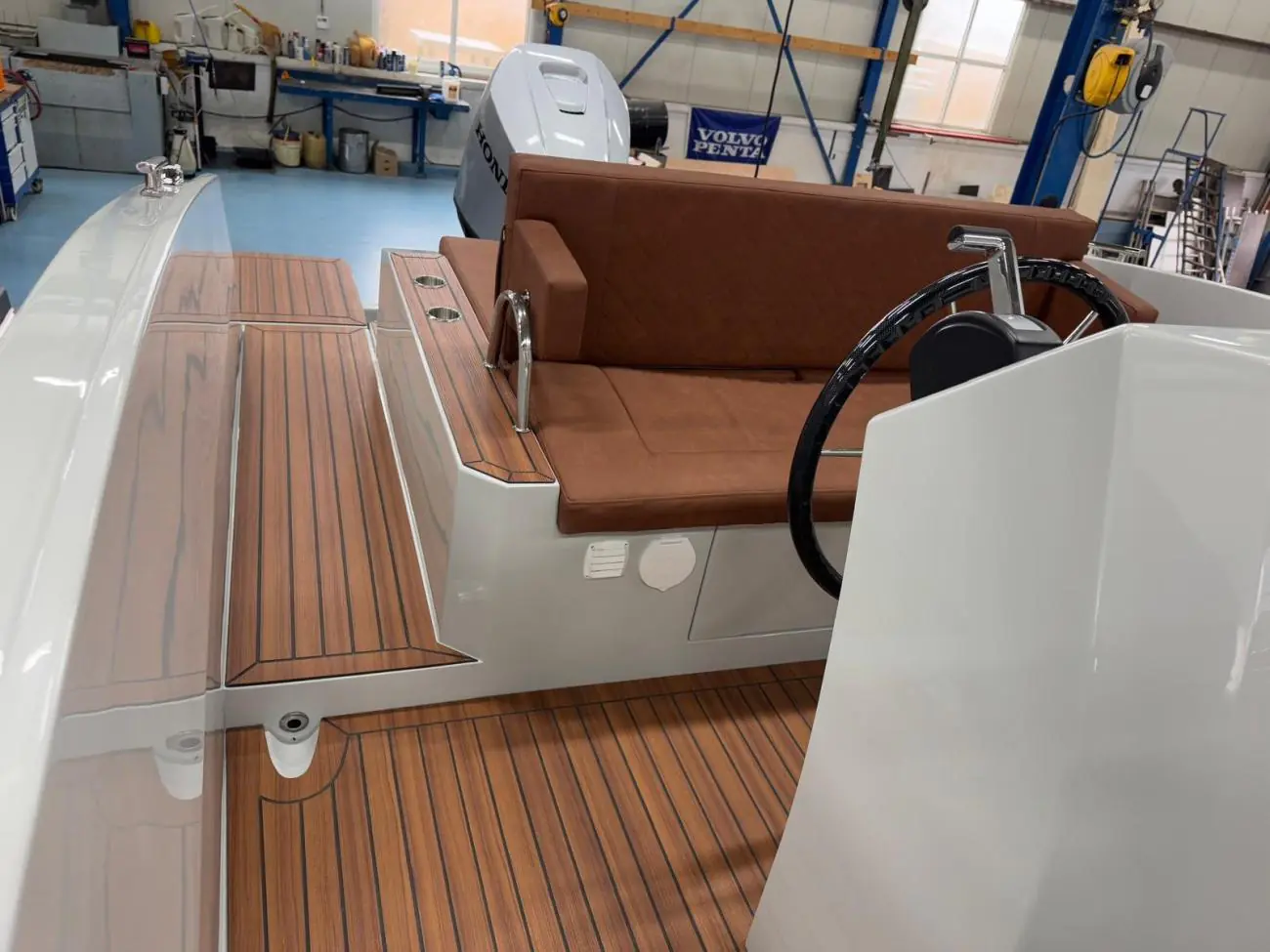 Maxima Boates Maxima 680 sport lounge
