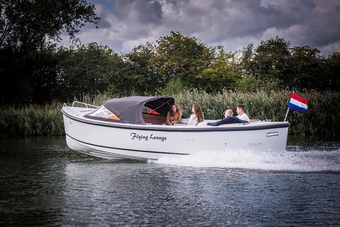 Maxima Boates Maxima 750 Flying lounge Electric